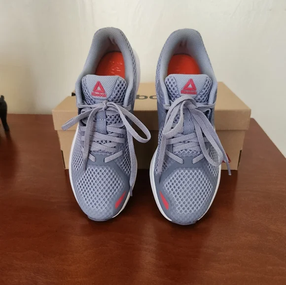 Reebok Endless Road Women Running Shoes 👟 - Picture 2 of 9